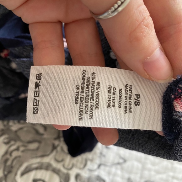 Garage blue adjustable wrap over crop top - Picture 5 of 5